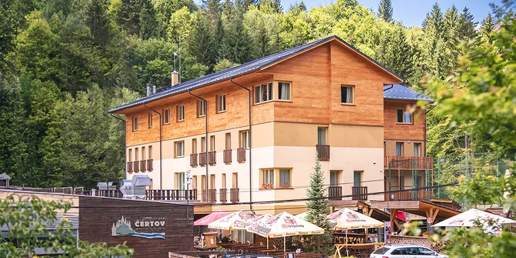 Dovolená v Javorníkách: wellness hotel s polopenzí, program pro děti i dospělé