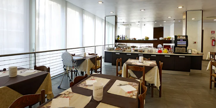 Italské Jesolo: 3* hotel přímo u pláže a snídaně či polopenze