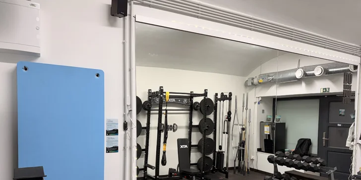 Hodinové vstupy do soukromé posilovny i s trenérkou pro 1–3 osoby