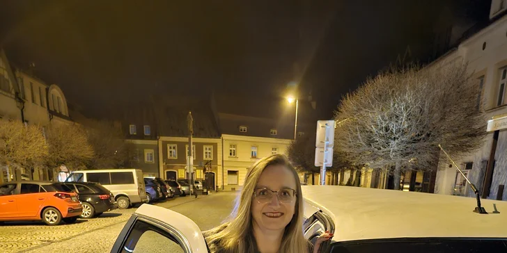 Jízda limuzínou na 1-3 hodiny: zážitek až pro 8 osob, láhev sektu v ceně