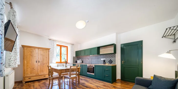 Šumavská Modrava: vybavené apartmány pro dva či rodinu, vč. polopenze i privátního wellness