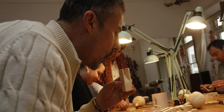 Kurz výroby dřevěné loutky v Nerudovce pro 1 nebo 2 osoby vč. tipů, jak s loutkou hrát