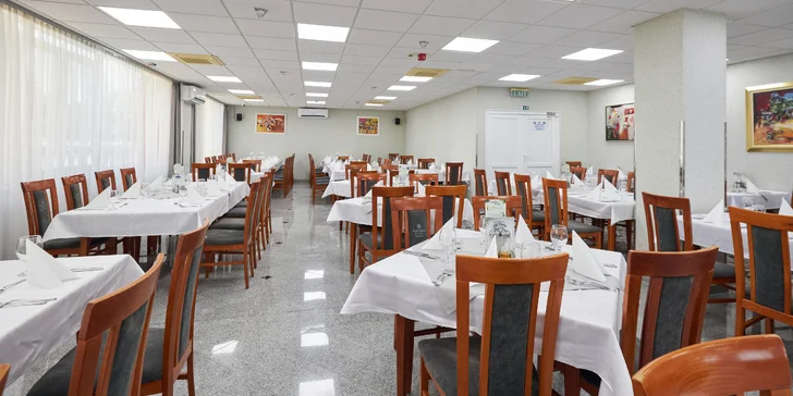 Pobyt v hotelu Silver**** s lázeňským komplexem: polopenze a neomezený wellness