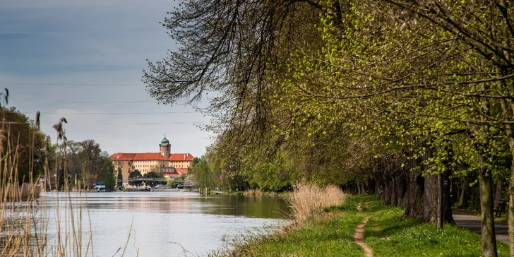 Dovolená v Poděbradech: apartmán či pokoj se snídaní, 3 km od centra a kolonády