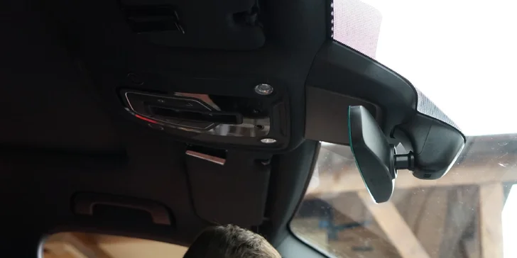 Mobilní ruční mytí aut: těšte se na auto jako nové – odstranění špíny, tepování interiéru a podlahy i obnova plastů