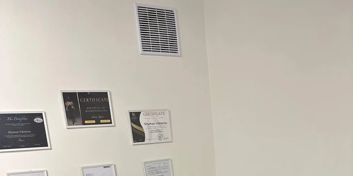 Neodolatelný pohled: úprava a barvení obočí v Brně