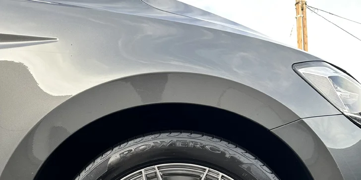 Mobilní ruční mytí aut: těšte se na auto jako nové – odstranění špíny, tepování interiéru a podlahy i obnova plastů