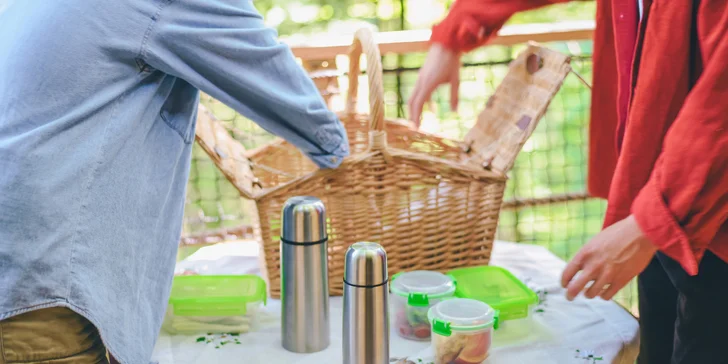 Zážitkový pobyt v unikátním Treehouse v Trenčianských Teplicích se snídaní a vstupem do wellness