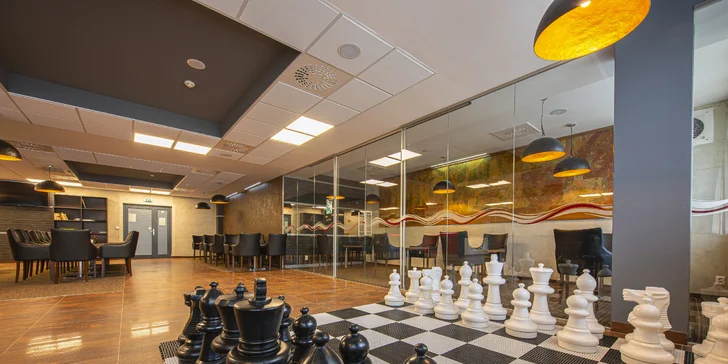 Dovolená v Bardejovských lázních ve 4* hotelu: plná penze, procedury a neomezený wellness