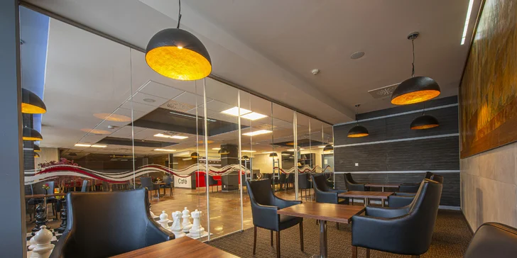 Dovolená v Bardejovských lázních ve 4* hotelu: plná penze, procedury a neomezený wellness