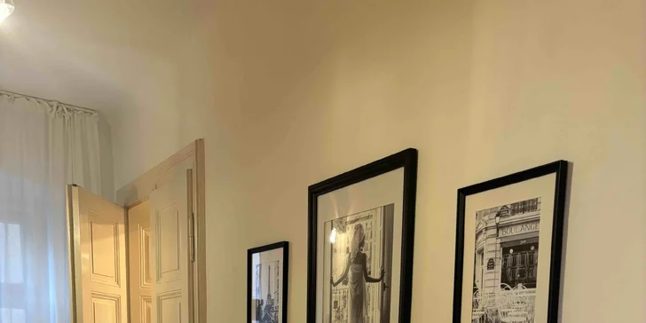 Masáž dle výběru a parafínový zábal: uvolnění zad a šíje nebo reflexní terapie chodidel