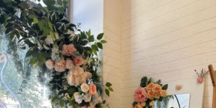 Hýčkání pro ruce i nohy: Manikúra, pedikúra či modeláž nehtů