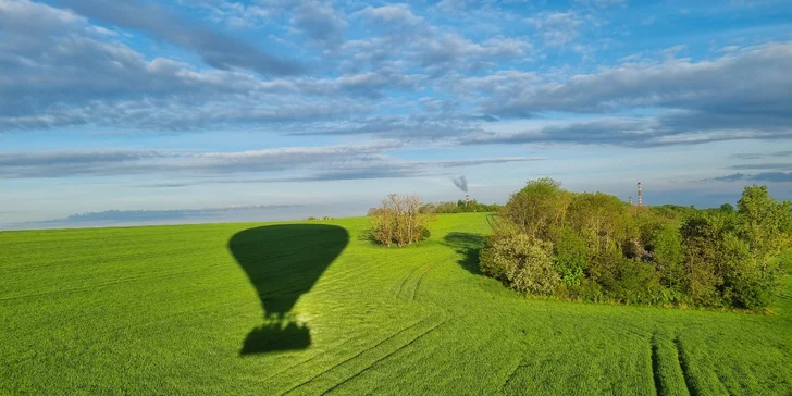 Privátní let malým horkovzdušným balonem: pro 2 až 6 osob, 2–3 hodiny