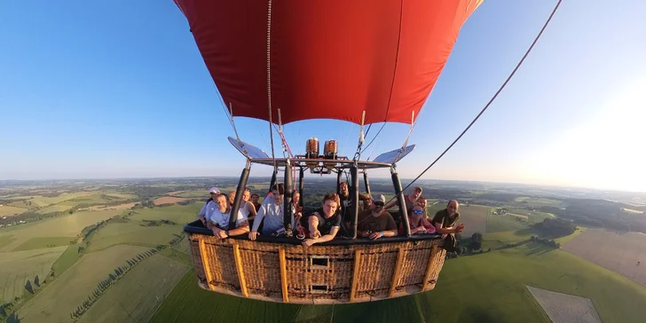 Pohlédněte na svět z výšky: let malým či velkým balónem –⁠⁠⁠⁠⁠⁠ Brno, Pálava, Jihlava, Kroměříž aj.