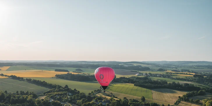 Privátní let malým horkovzdušným balonem: pro 2 až 6 osob, 2–3 hodiny