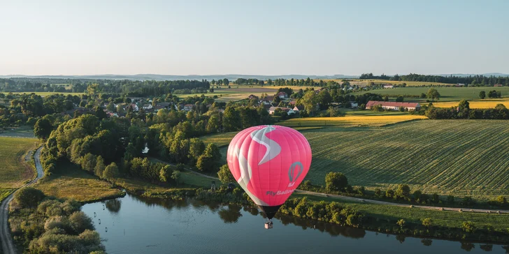 Privátní let malým horkovzdušným balonem: pro 2 až 6 osob, 2–3 hodiny