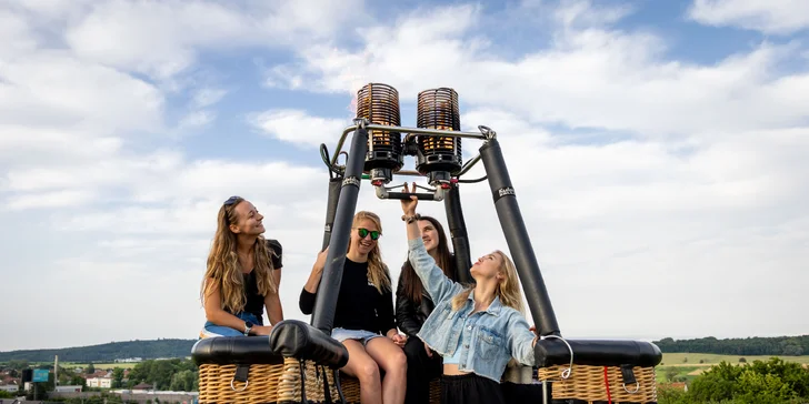 Pohlédněte na svět z výšky: let malým či velkým balónem –⁠⁠⁠⁠⁠⁠ Brno, Pálava, Jihlava, Kroměříž aj.