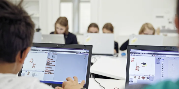 Dejte dětem náskok do života: interaktivní online kurz programování i grafiky