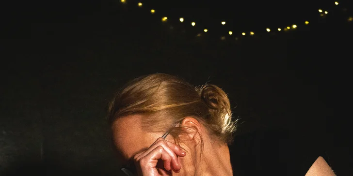 Zdravotní, relaxační a hloubkové masáže, lymfatické, lávové kameny, párové masáže i permanentky