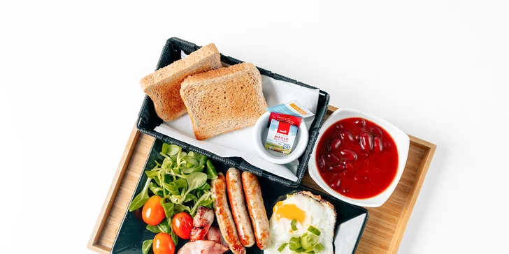 Brunch s kávou a limonádou nebo kafe s dortem pro 1 nebo 2 osoby