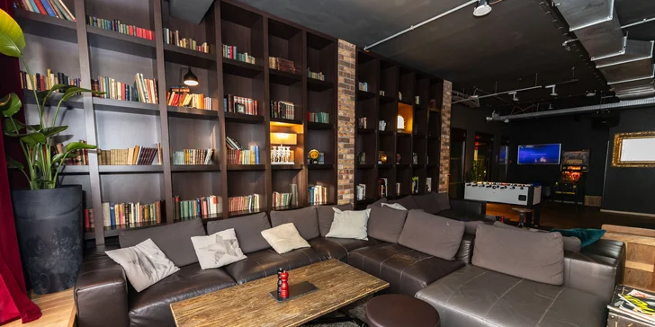 Pobyt v Praze: moderní hotel v Karlíně se snídaní, blízko metra i tramvaje