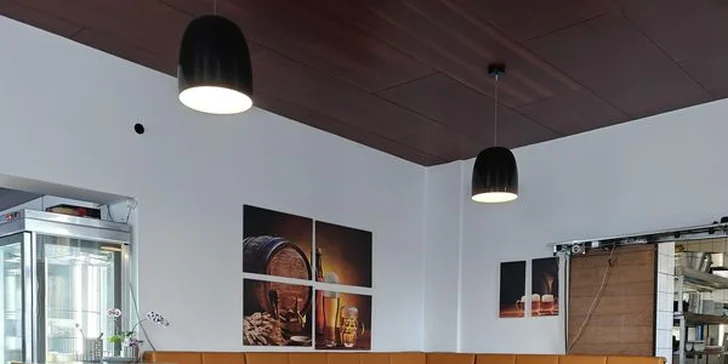 Brdský burger z regionálního hovězího masa, hranolky a pivo pro 1 i 2 osoby