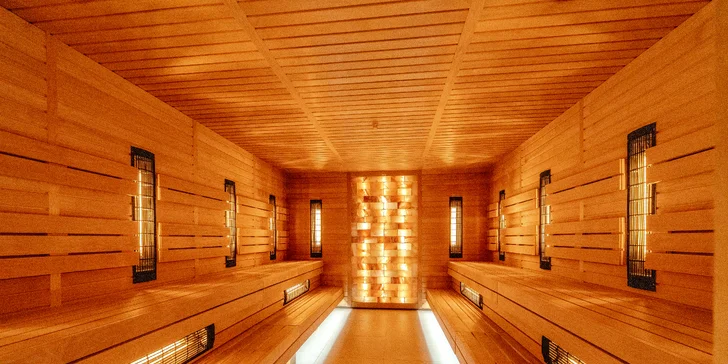 4* hotel v Petrčane u Zadaru: hned u pláže, se snídaní či polopenzí a neomezeným wellness