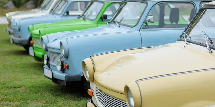 Zpátky do historie: půjčení Trabanta v Písku na 3 hod. a model Trabanta na památku
