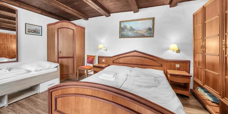 Odpočinek v klidné části Mariánských Lázní: pobyt s jídlem i wellness procedurami