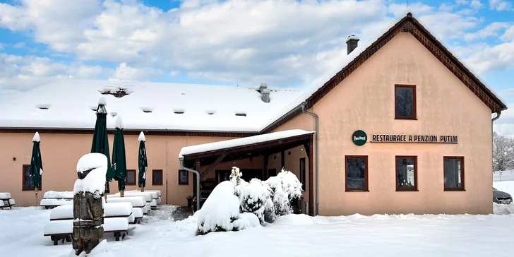Odpočinek v jižních Čechách: penzion se snídaní nebo polopenzí, bazén, wellness