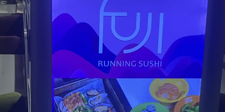 Asie v OC Park Hostivař: 2 hodiny neomezeného hodování running sushi s grilem na stole