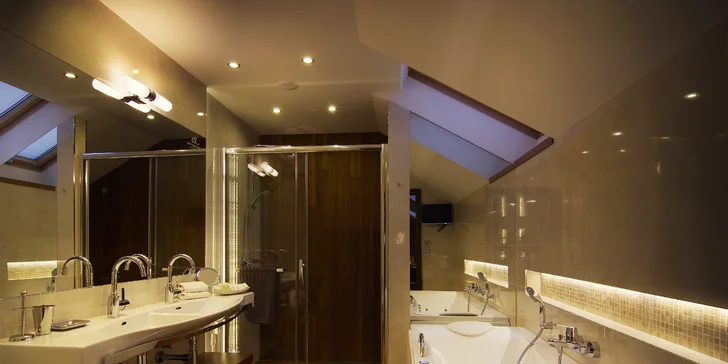 Luxusní rodinné apartmány v centru Košic: strava i privátní sauna či vířivá vana