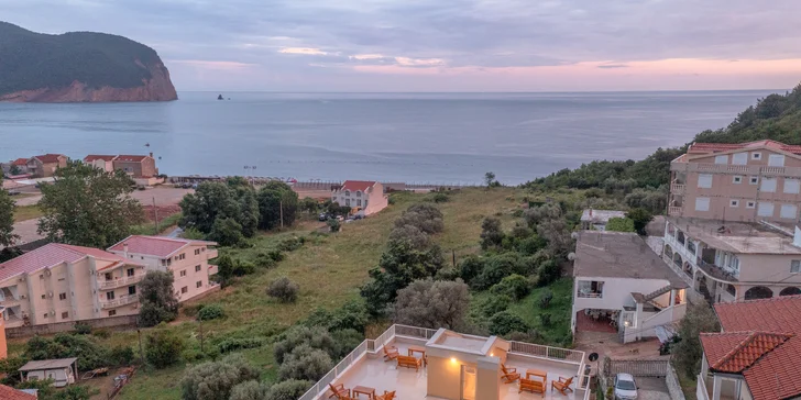 Krásné apartmány v Petrovaci, 200 metrů od pláže a střešní terasa s výhledem