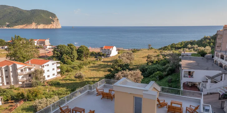 Krásné apartmány v Petrovaci, 200 metrů od pláže a střešní terasa s výhledem