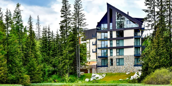 Lukrativní apartmány na břehu Malého Štrbského plesa: dvě děti zdarma