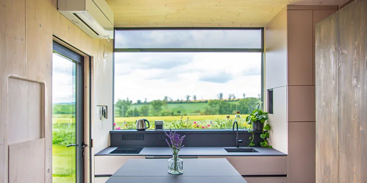 Netradiční ubytování v ulitě: domek s promyšlenými detaily až pro 5 osob