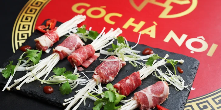 Chuť Hanoje v Praze: Tradiční vietnamský Hot Pot plný masa, mořských plodů a exotiky