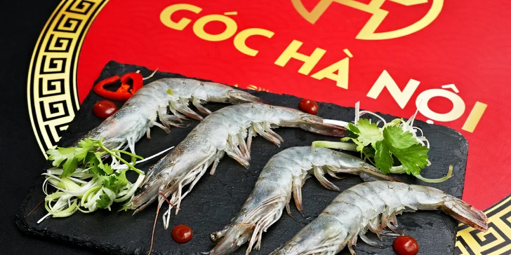 Chuť Hanoje v Praze: Tradiční vietnamský Hot Pot plný masa, mořských plodů a exotiky