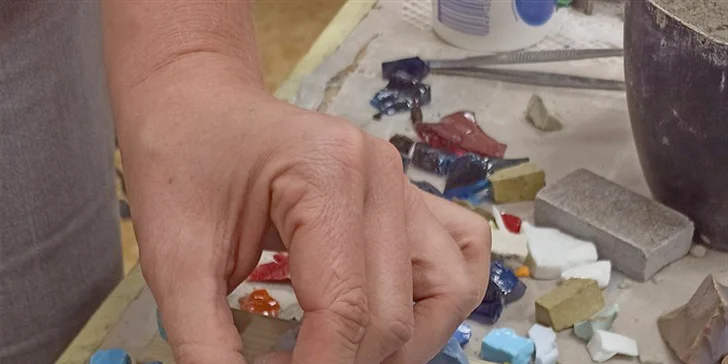 Jednodenní či dvoudenní kurz mozaiky ze skla i kamene pro 1 osobu