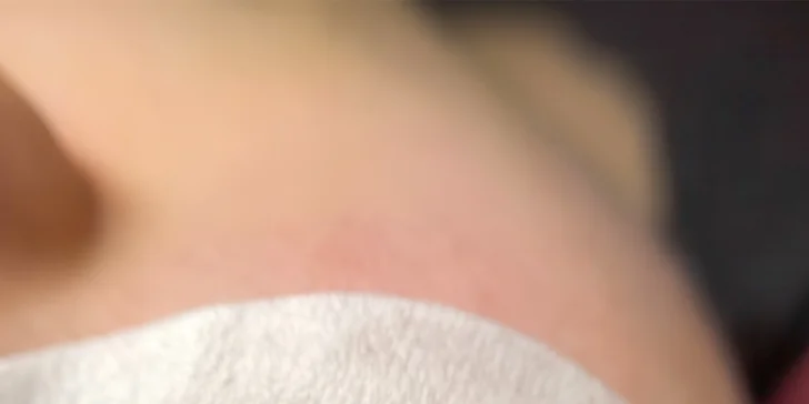 Prodloužení řas metodou řasa na řasu či 4D-5D nebo jejich doplnění