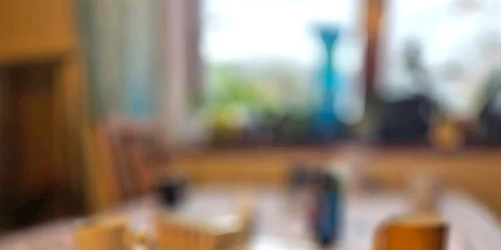 Zážitková malba obrazu: skupinová či individuální tvorba vybranou technikou