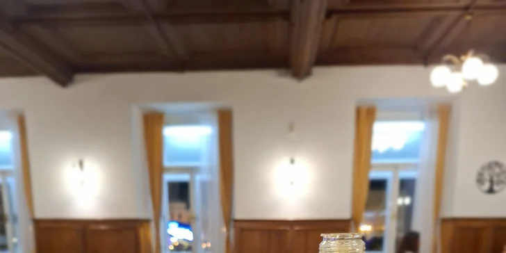 Autentické chutě Indie: Dárkové vouchery do nové indické restaurace a baru v srdci Budějovic