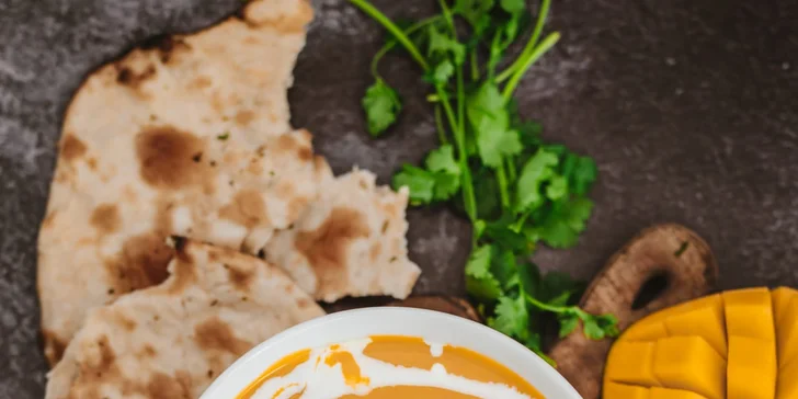 Autentické chutě Indie: Dárkové vouchery do nové indické restaurace a baru v srdci Budějovic