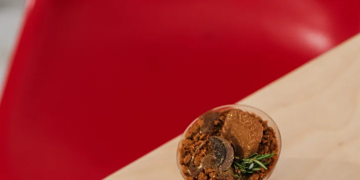 200–400 Kč na cokoliv v kavárně Artovna v uměleckém centru v Budějovicích