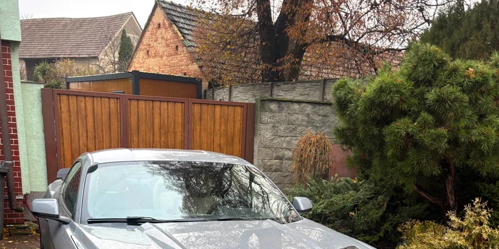 Detailní čištění auta: interiér vč. tepování, exteriér, ozon i kompletní balíček