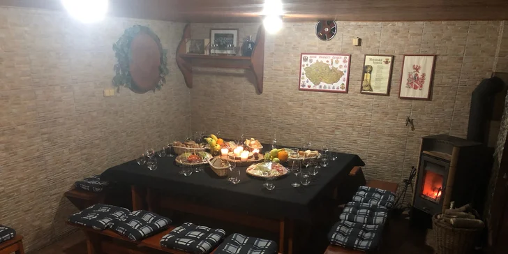 Celovečerní řízená degustace 8 vín v Lednicko-valtickém areálu i studený raut