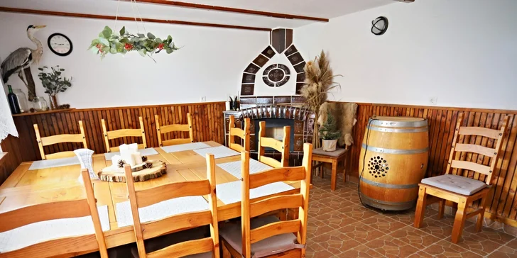 Celovečerní řízená degustace 8 vín v Lednicko-valtickém areálu i studený raut