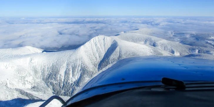20min. vyhlídkový let v Cessně 172R nad Libercem a okolím pro 1 osobu