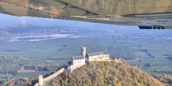 20min. vyhlídkový let v Cessně 172R nad Libercem a okolím pro 1 osobu