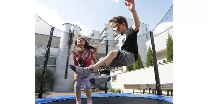 Jedinečný hotel Hviezda*** s bazénem, wellness a procedurami